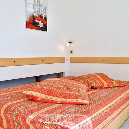 Lv360-307 Vue 4 Couchages لو لا فاندو
